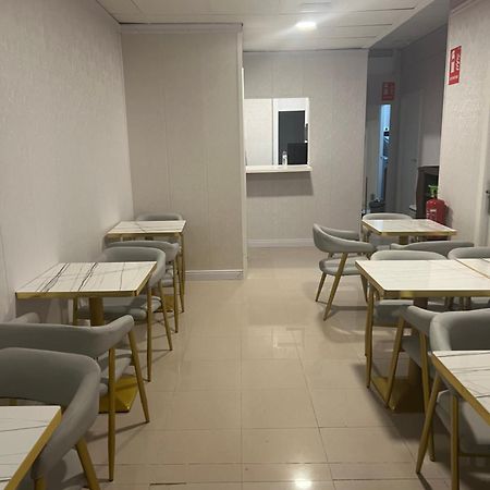 Air Hostel Capsules Airport غافا المظهر الخارجي الصورة